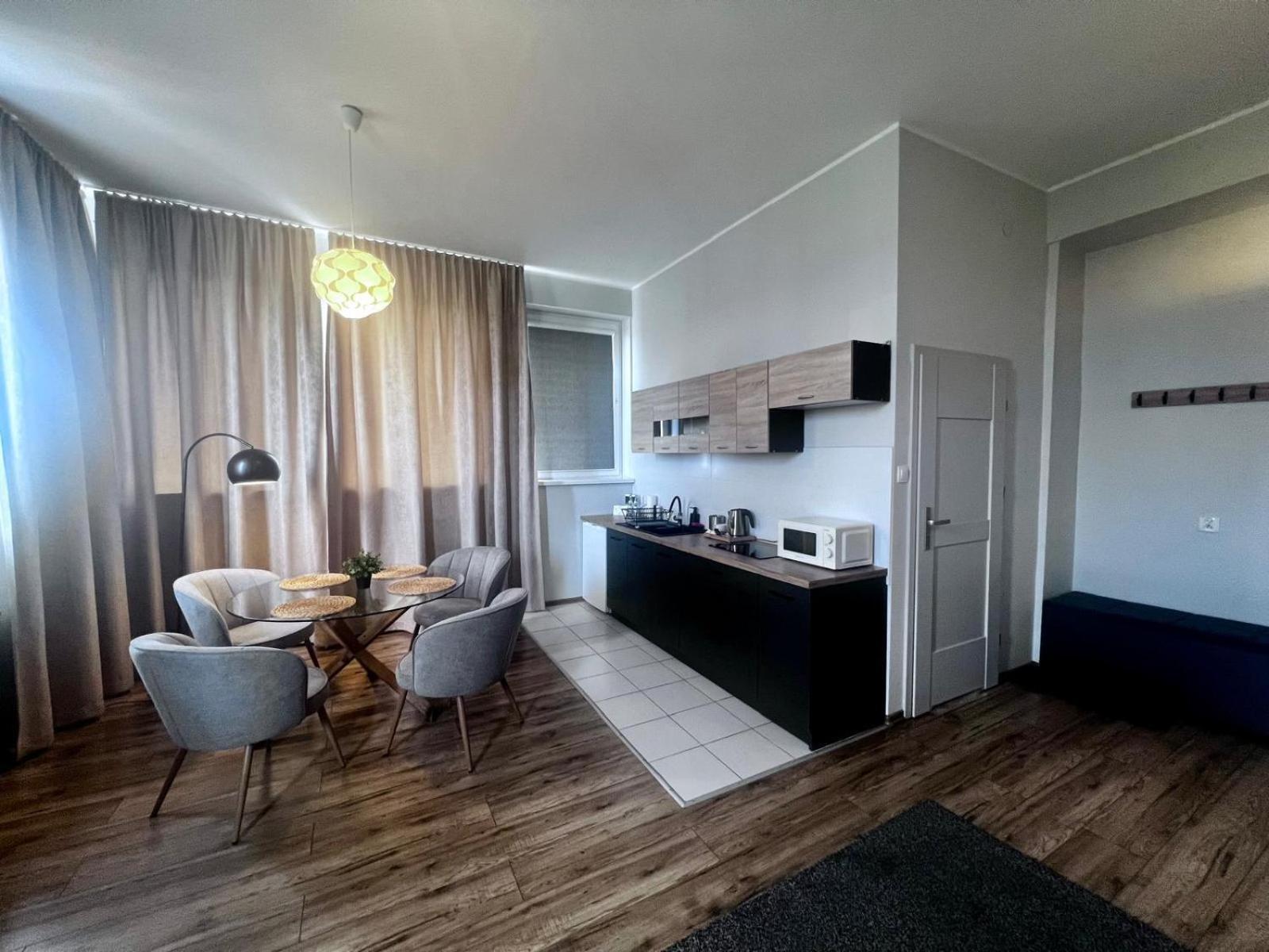 Business Center Apartamento Skierniewice Exterior foto